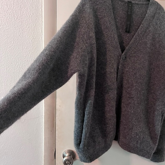 Lululemon Cardigan - Picture 3 of 8